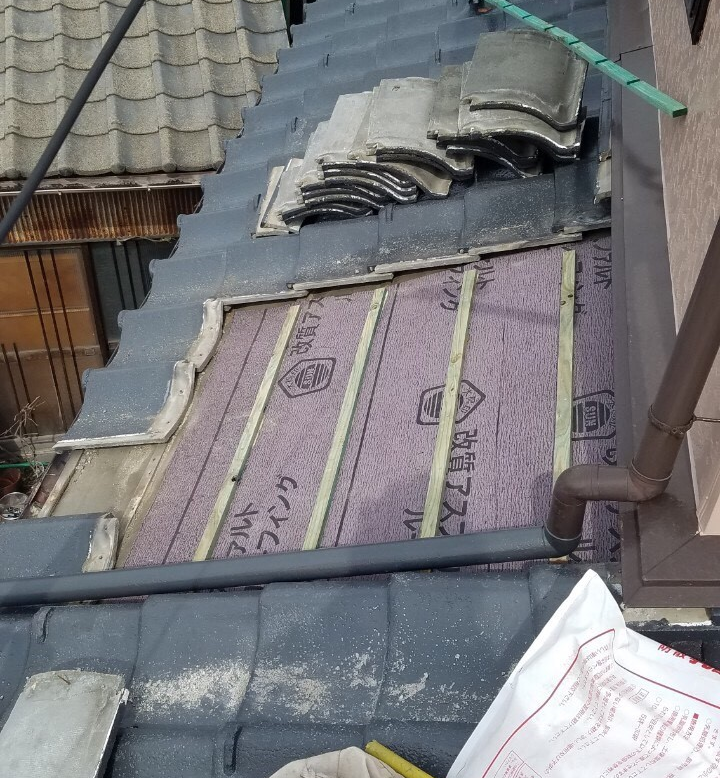 屋根雨漏れ修理