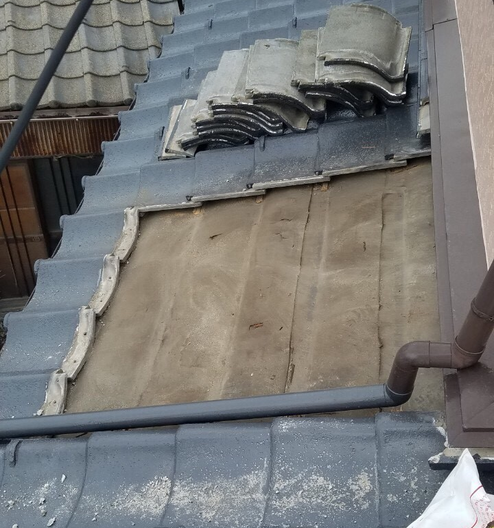 屋根雨漏れ修理