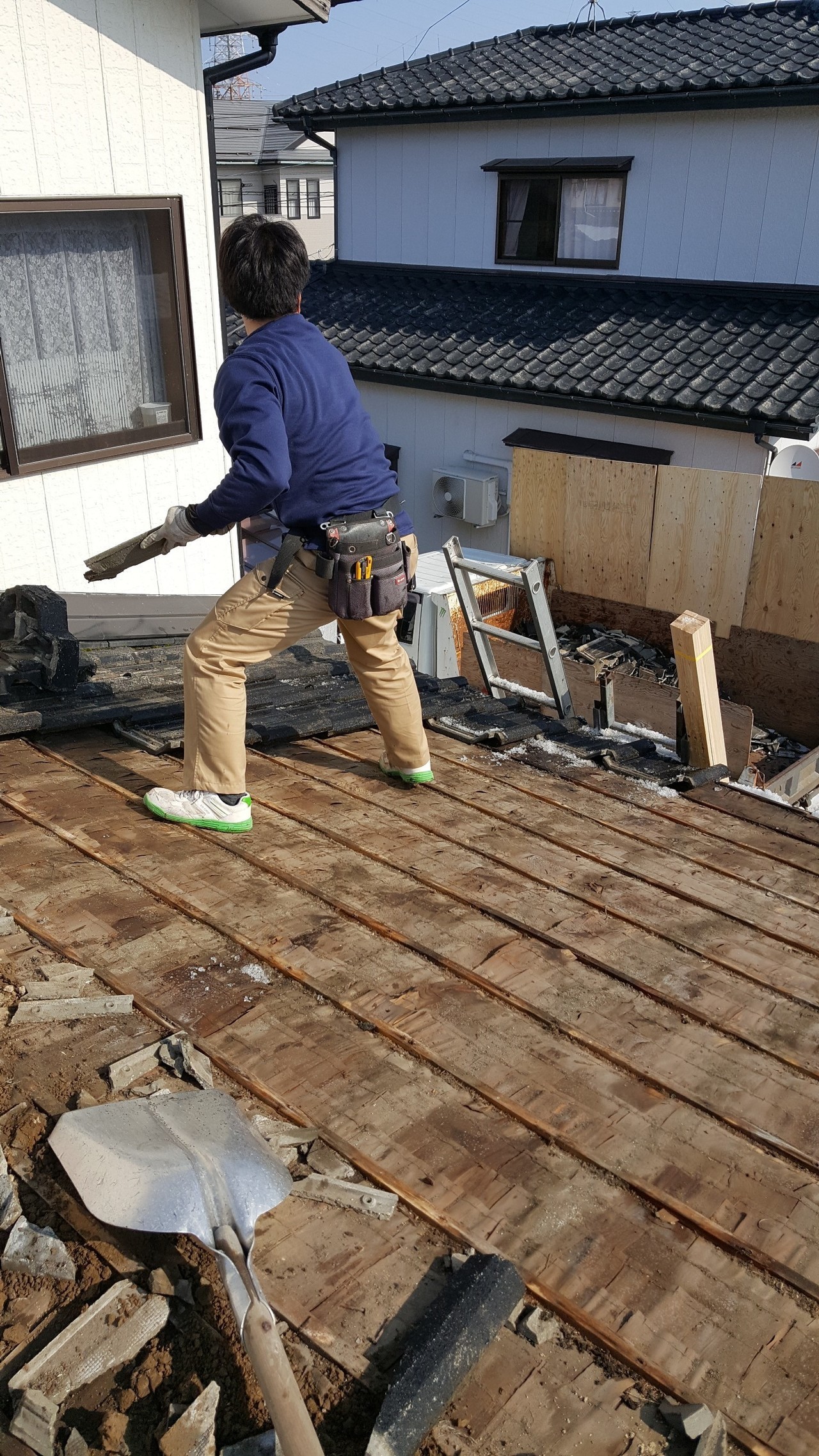 雨漏り修繕・屋根ふき替え工事